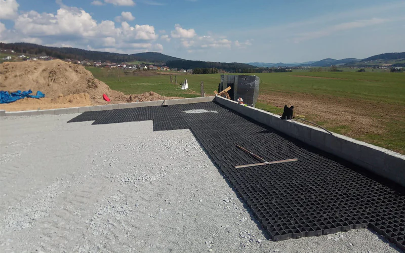 podloga za parkiralista Pripremanje podloge za pravljenje parkinga